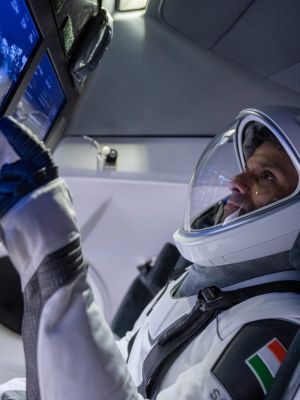 ax4 spacex suitatp plt dsc01219