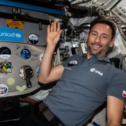 Zdjęcie patcha IGNIS na ISS.