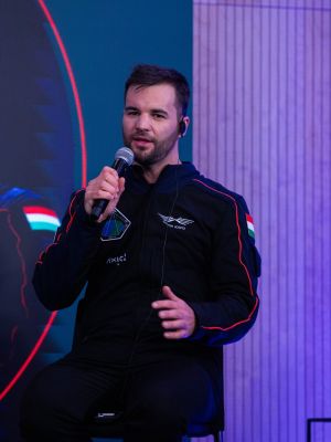 ax 4 in poland 3 education