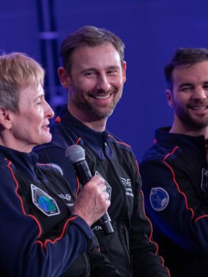 ax 4 in poland 3 education