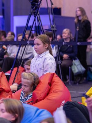 ax 4 in poland 3 education