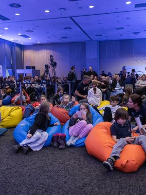 ax 4 in poland 3 education