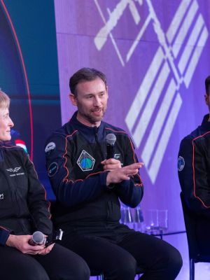 ax 4 in poland 3 education