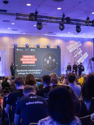 ax 4 in poland 3 education