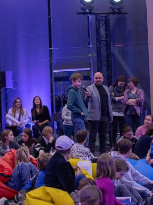 ax 4 in poland 3 education