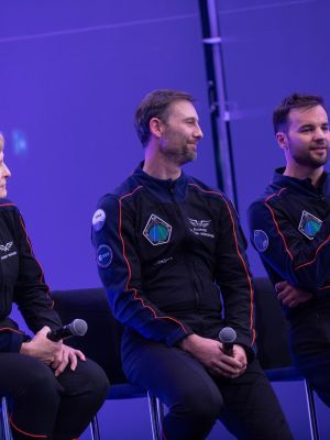 ax 4 in poland 3 education