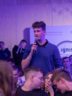 ax 4 in poland 3 education