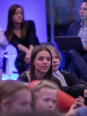 ax 4 in poland 3 education