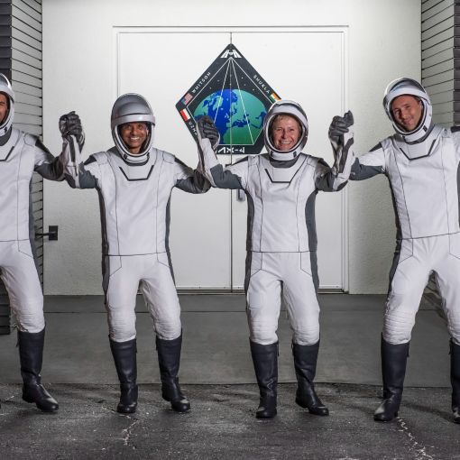 ax4 spacex walkout dsc2185