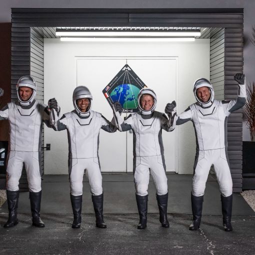 ax4 spacex walkout dsc2188