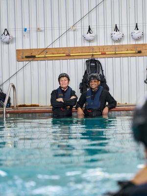 ax4 axiom emerunderwaterescape all 20241025