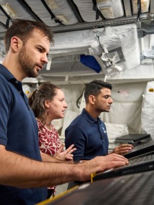 ax4 axiom esa ss su tk 20241113