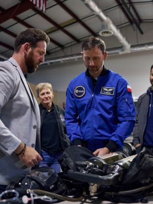 ax4 axiom operatorsolutions prime 20250123   kopia