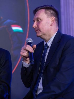 ax 4 in poland 2 space sector